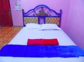 Aini Home Stay: Ternate şehrinde bir pansiyon