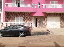 Rooming house, hotel near Amílcar Cabral International Airport - SID, 