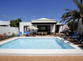 Villas Reina, accessible hotel in Costa Teguise