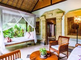 Taman Selini Wahana Beach Resort