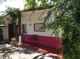 Hotel Posada Tukru, hotel v destinaci Tecozautla