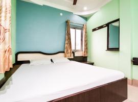 SPOT ON 48859 Hotel President Inn, hótel í Raxaul