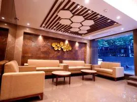 Hotel City Pride - City Centre, with Free Airport Pickup