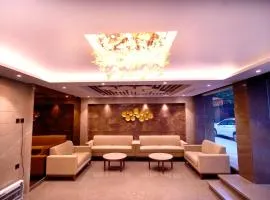 Hotel City Pride with Free Airport Pickup