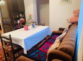 Guest House Aiym, hotel v destinaci Bokonbayevo