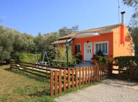 VILLA ERMIONI, hotel with parking in Melíkia