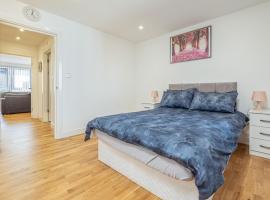 easyStay Slough Central Free Parking, apartment in Slough