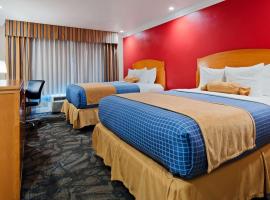 Best Western Plus - Anaheim Orange County Hotel, מלון בפלסנטיה