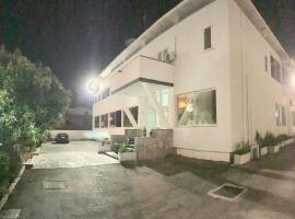 Hotel Miami, hotel v destinaci Bellona