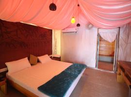 APARTMENT DELUXE ROOM, Hotel in Vadodara