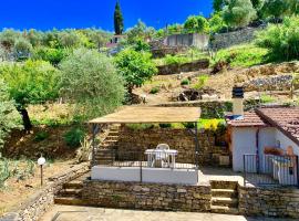 Farmer's rooms, B&B in La Spezia