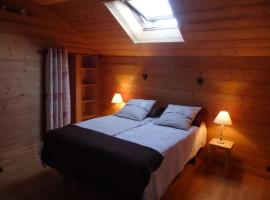 AU COEUR DES ALPES, bed and breakfast en Marignier