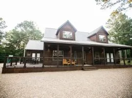 HochaHoma Luxury Cabin