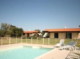 Due casette con Piscina, holiday home in Castagneto Carducci