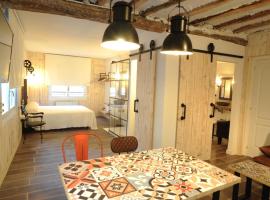 Lombera Apartamentos, self-catering accommodation in Arnedillo