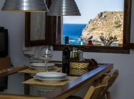 Seaview Symphony Appartments-Yiannis