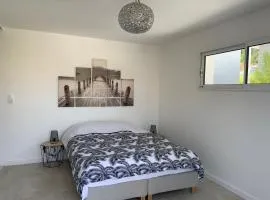 Chambre privée avec terrasse