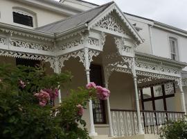 House On Plein, hotel en Paarl