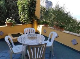 Casa "Le Terrazze", holiday home in Erice