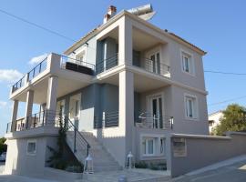 Ammos Luxury Suites, beach rental in Elia Laconias