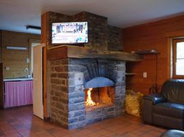 Au Beolin, chalet i Houffalize