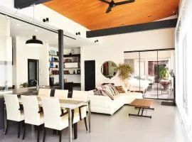 ALOHA TERRACE -oceanfront setouchi-