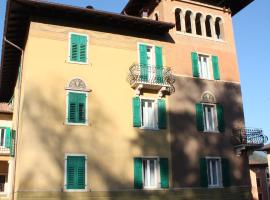 Garnì Villa Waiz, hotel a Roncegno