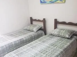 1 quarto 2 camas de solteiro