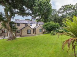 Deja Blue, Hotel in Falmouth