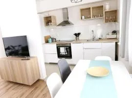 Šamorín - Apartment in the center - private parking - klimatizácia