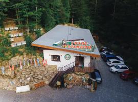 U Сimbora Hotel, Hotel in Lumshory