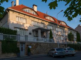 Art Deco Hotel Hoffmann, boutique hotel in Kladno