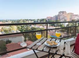 Cascais Panoramic Apartment, hotel em Cascais