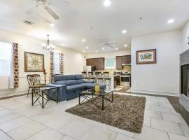 Spacious 3BR/2.5BATH Condo in Great location, hotel in New Orleans