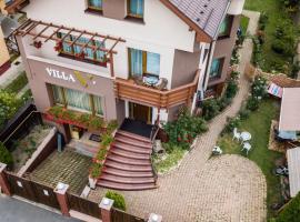 Villa V, hotell sihtkohas Braşov huviväärsuse County Clinical Emergency Hospital of Brașov lähedal