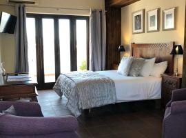 Hostal Avalon