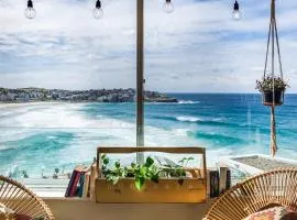 Sub-Penthouse Beach View by Sydney Dreams