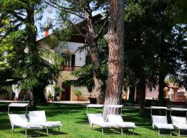 Villa delle Querce Resort, khách sạn gia đình ở Palo del Colle