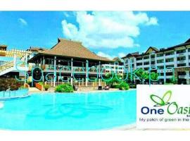 One Oasis A5 Free Pool 3mins walk SM Mall Davao, serviced apartment in Davao City