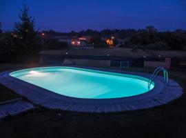 Casa Rural Anxeliña, hotel cu parcare din Boborás