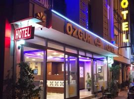 Özgür Hotel, hotel i Centrum, Antalya