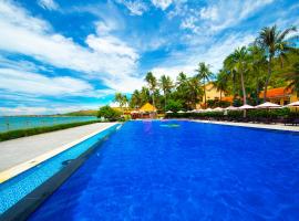 Hon Rom Central Beach Resort, hotel en Mui Ne