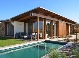 West Cliffs Ocean and Golf Resort، فندق في كاسال دا لاجوا سيكا