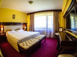 Hotel Trei Brazi, hotel v destinaci Băile Olăneşti