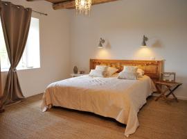 Suite romantique dans centre de bien-être Au chant de l'eau, hotel v destinaci Siaugues Ste Marie
