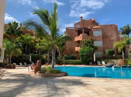 Romen 04 Bahia de Los Menceyes, ξενοδοχείο σε Palm-mar