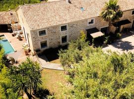 Le Mas Des Brune, accommodation in Saint-Laurent-dʼAigouze