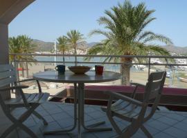 Platja del Port, hotel v destinácii Llança