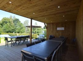 Holiday Home in Waimes with Sauna & Bubble Bath, hotel v destinaci Waimes