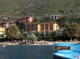 Hotel Rabay, hotel Brenzone sul Gardában